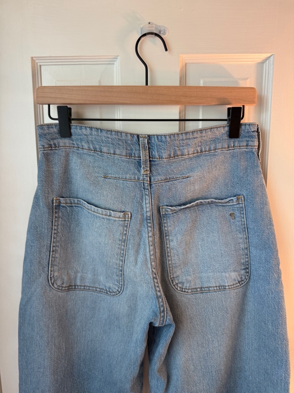 Pilcro Kayden Carpenter Light Blue Barrel Jeans - 27 - Picture 6 of 7
